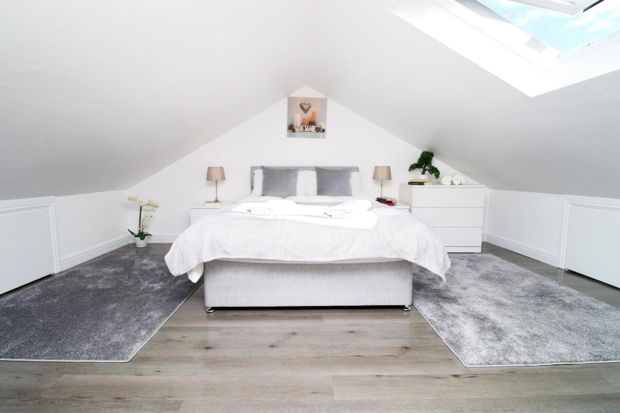 Modern Guesthouse, Fast Wi-Fi, Street Free Parking, Central, Fully Equipped Cardiff Kültér fotó